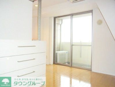 居室・リビング　収納