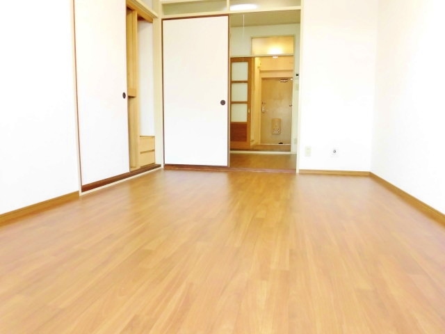 居室・リビング　フローリング