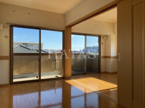 居室・リビング　同物件別部屋です。間取り相違。