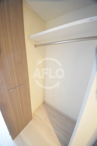 収納　ファステート難波グランプリ　クローゼット