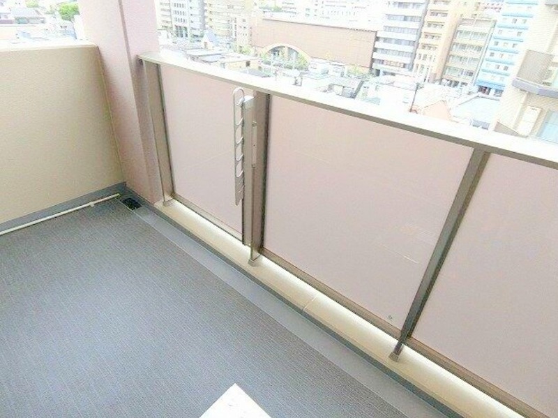 バルコニー　※同仕様写真