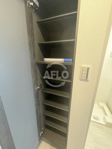 収納　エグゼ大阪CITYオースティン　シューズボックス