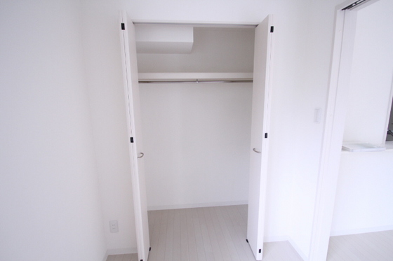 収納　※別部屋の写真です