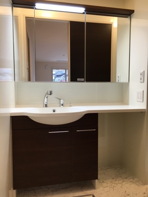 洗面設備　洗面所