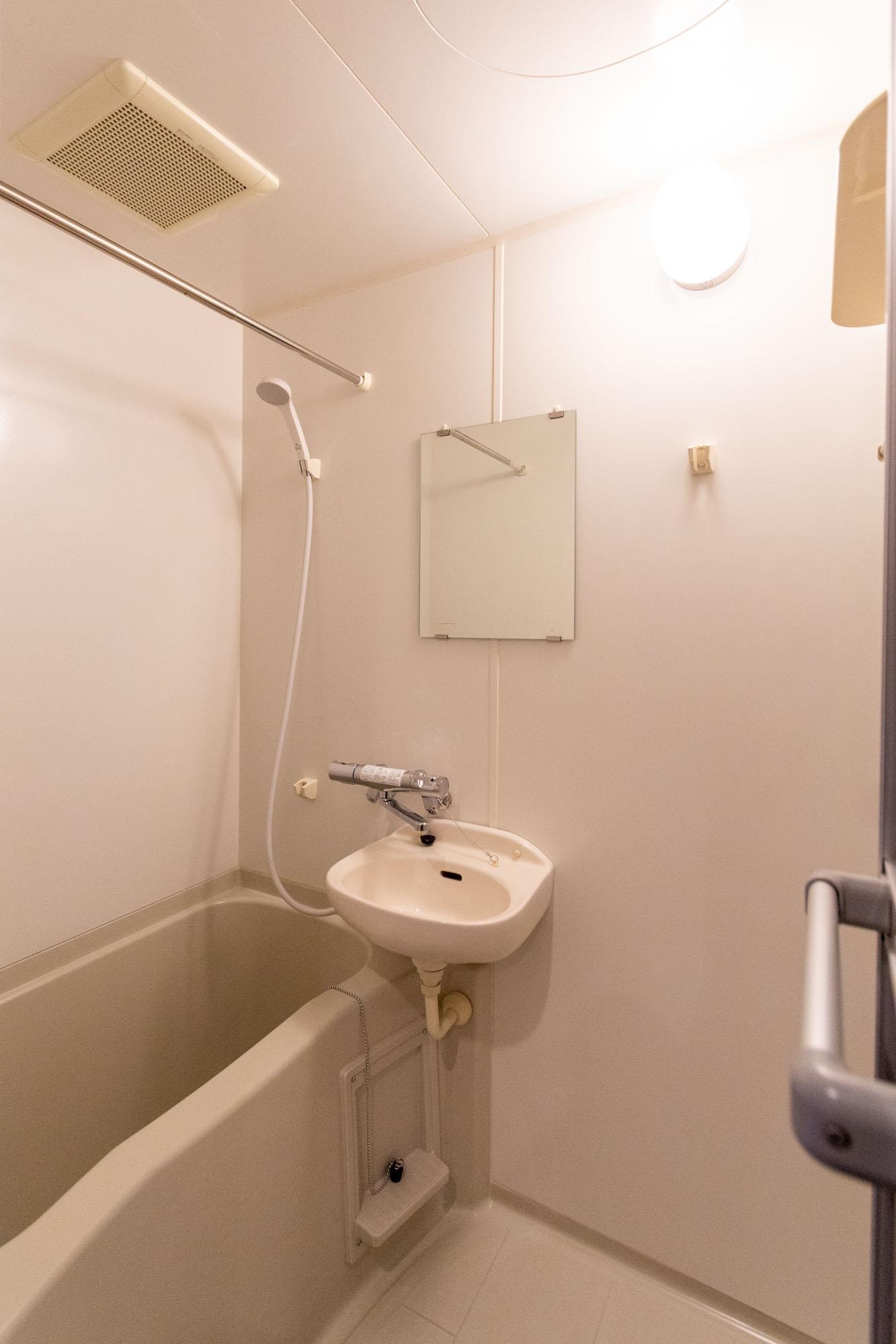 バス・シャワールーム