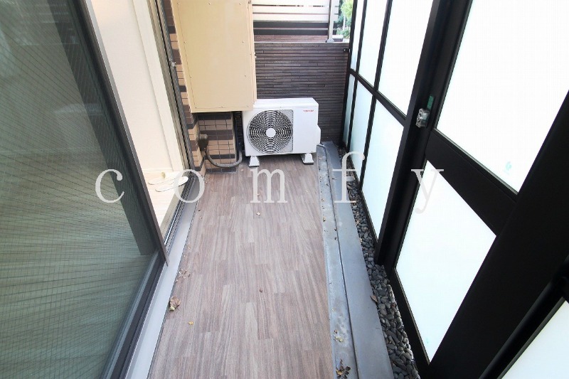 バルコニー　バルコニー