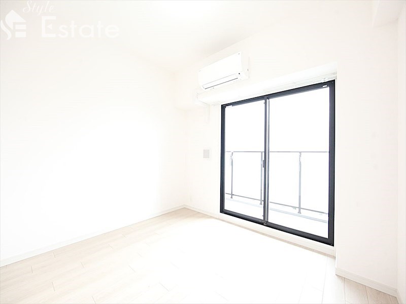 居室・リビング　内装