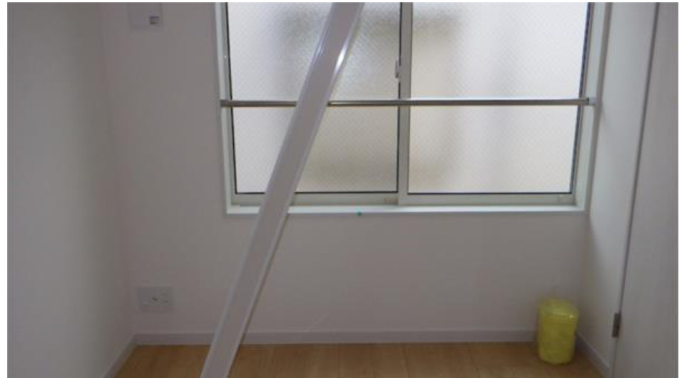 居室・リビング　家具家電付！ミニ冷蔵庫・洗濯機・電子レンジ・テーブル・電気ケ