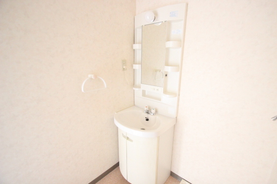 洗面設備　※別部屋の写真です