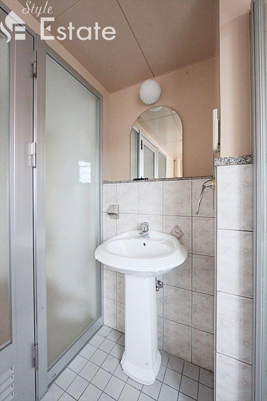 洗面設備　かわいい洗面