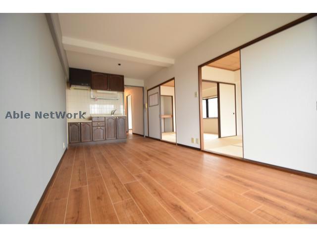 居室・リビング　奥行きのあるLDKですね♪