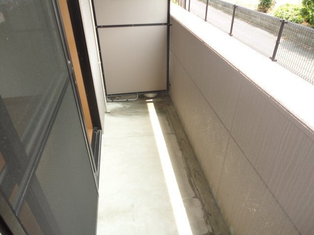 バルコニー　広々としたバルコニーです