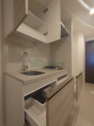 キッチン　別部屋の参考写真になります。