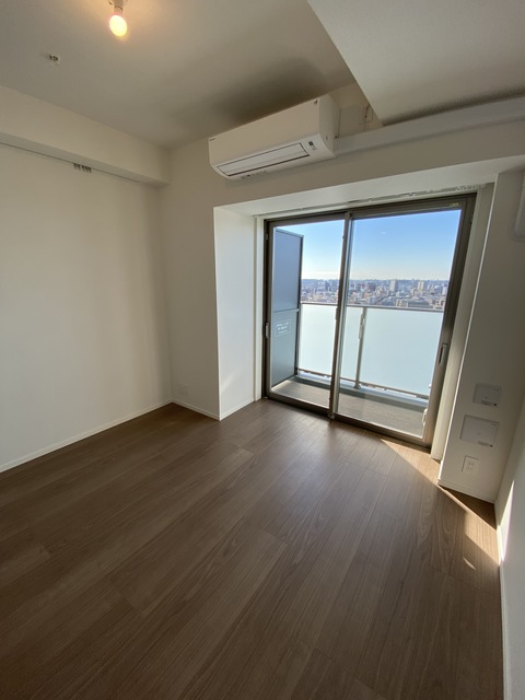 居室・リビング　茶色と白のコントラストが素敵ですね