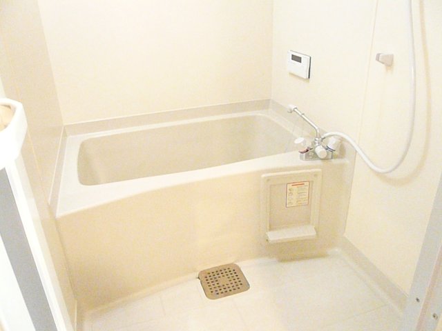 バス・シャワールーム　日々の疲れを癒すお風呂付です