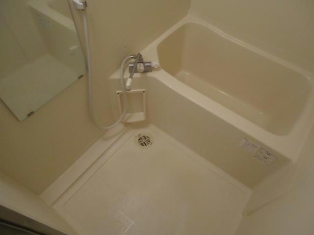 バス・シャワールーム　別室参考写真