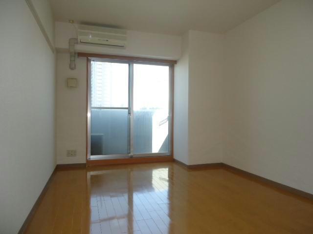 居室・リビング　別室参考写真