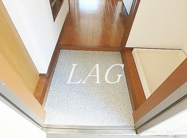 玄関　玄関です。