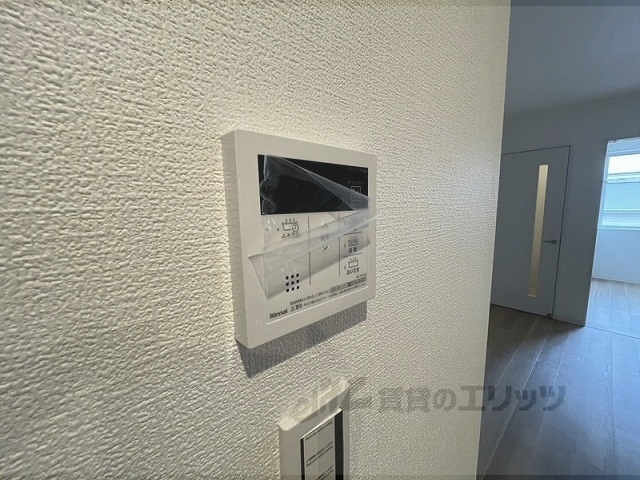 その他設備　給湯器リモコン