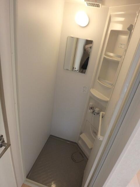 バス・シャワールーム　シャワールーム