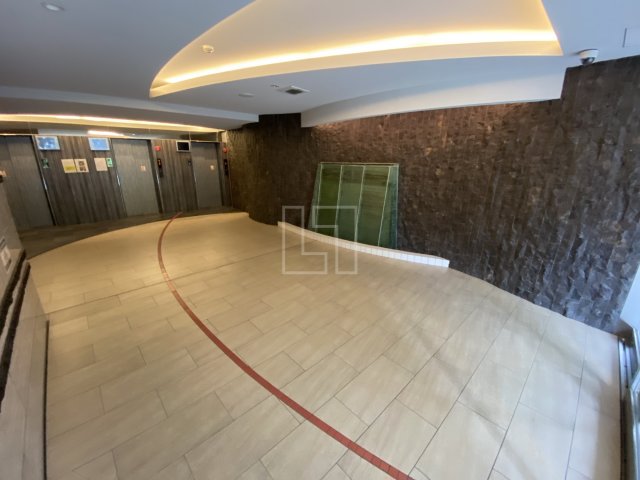 ロビー　セレニテ本町グランデ　ロビー