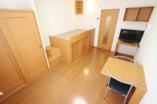 居室・リビング　退寮をお考えの方には家具家電付きがおススメ！