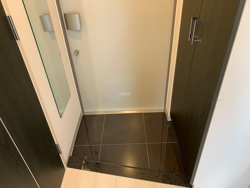 玄関　同じタイプのお部屋の写真です。ご参考までに