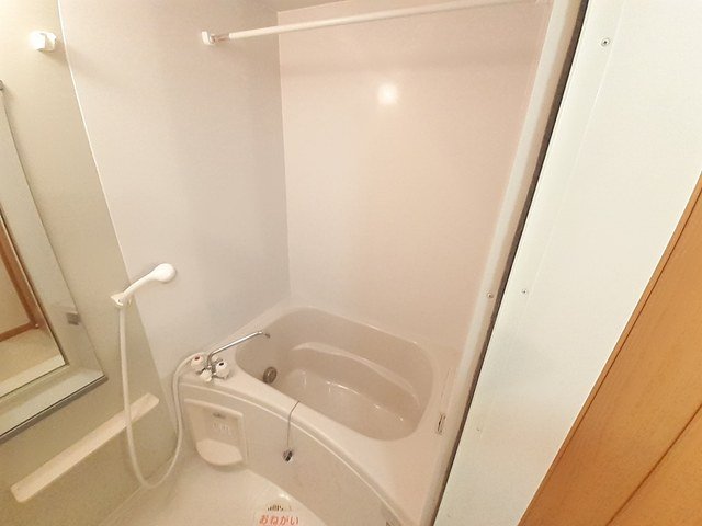 バス・シャワールーム　日々の暮らしに欠かせないお風呂です