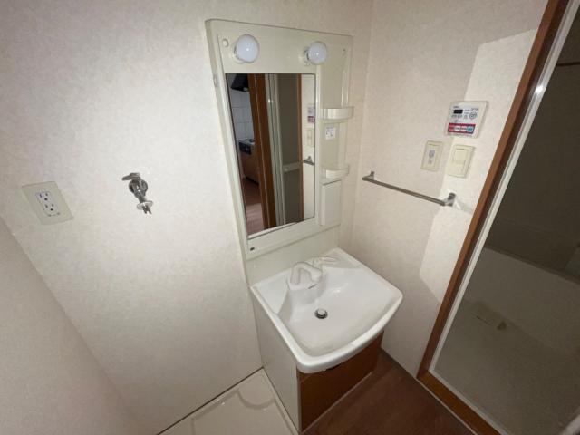 洗面設備　洗髪洗面化粧台