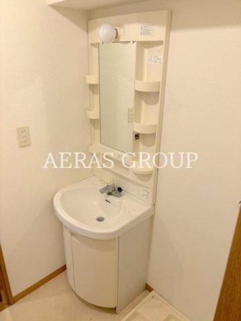 洗面設備　同仕様