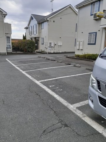 駐車場　駐車場があります