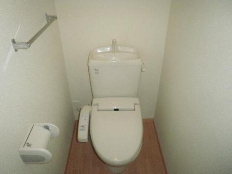 トイレ　図面と現状に相違がある場合には現状を優先