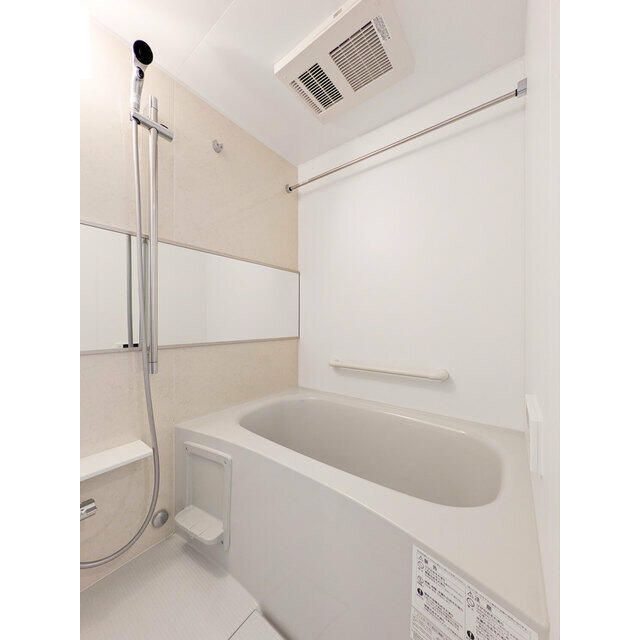 バス・シャワールーム　☆ゆったりくつろげるお風呂☆