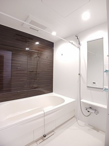 バス・シャワールーム　日々の暮らしに欠かせないお風呂です