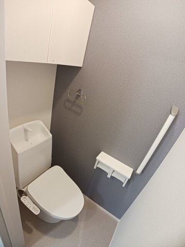 トイレ　シンプルで使いやすいトイレです