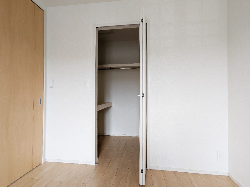 収納　図面と現状に相違がある場合には現状を優先