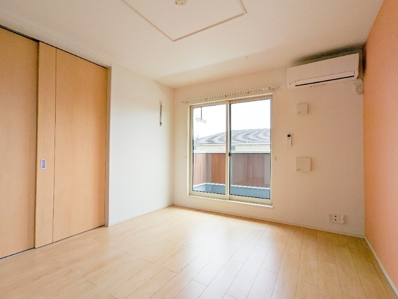 居室・リビング　図面と現状に相違がある場合には現状を優先