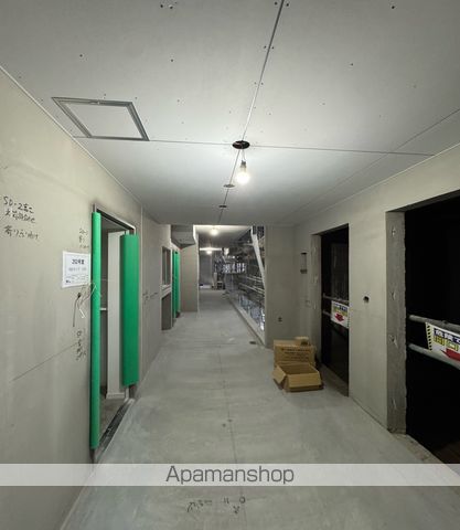 ロビー　ロビー