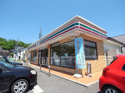 コンビニ　セブンイレブン　西宮下山口5丁目店（コンビニ）まで1020m