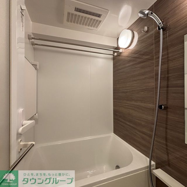 バス・シャワールーム　※写真は同タイプ住戸です。
