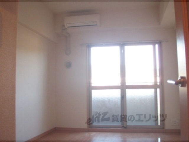 居室・リビング　居室