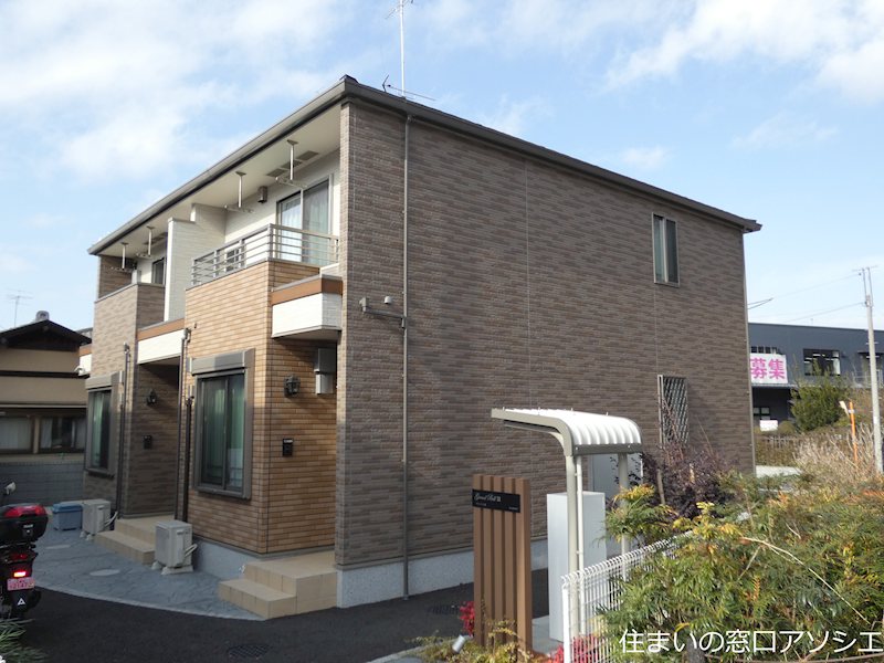 建物外観　グランベルIIIのご紹介は住まいの窓口アソシエにお任せ下さい