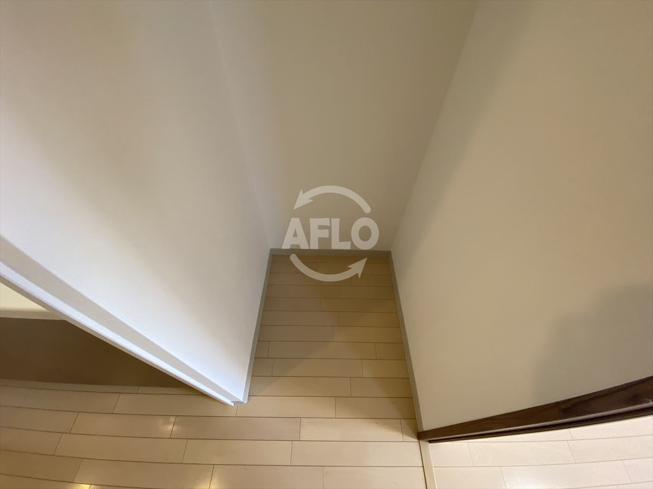 その他　アーデン谷町　冷蔵庫置場