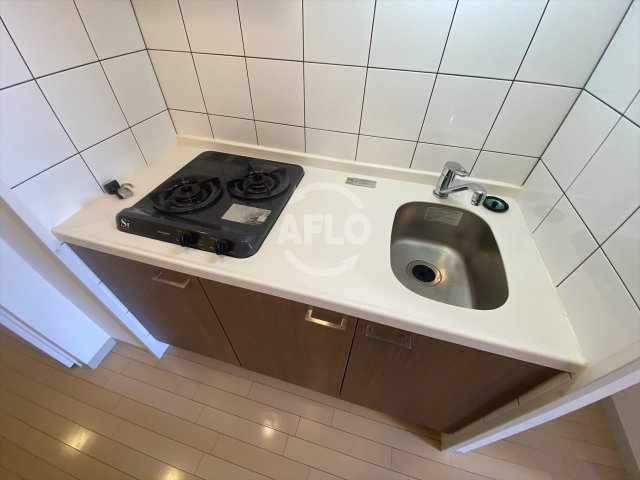 キッチン　アーデン谷町　2口ガスシステムキッチン