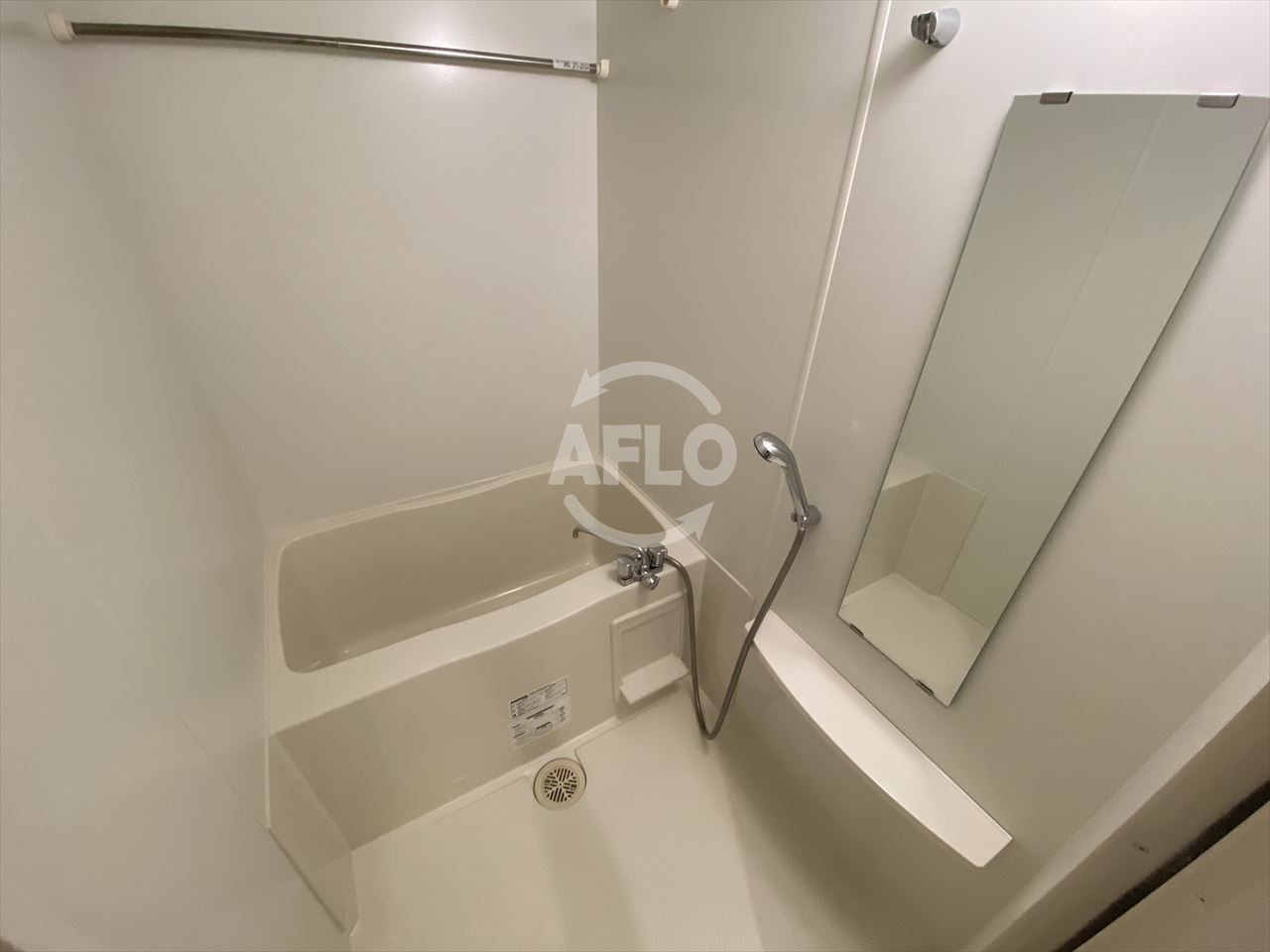 バス・シャワールーム　アーデン谷町　浴室