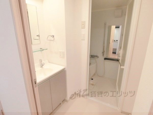 洗面設備　洗面所