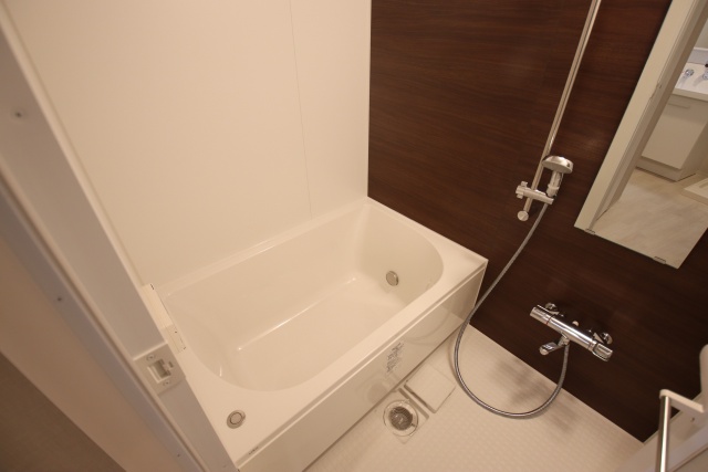 バス・シャワールーム　※別室の参考写真の為、現況優先です。