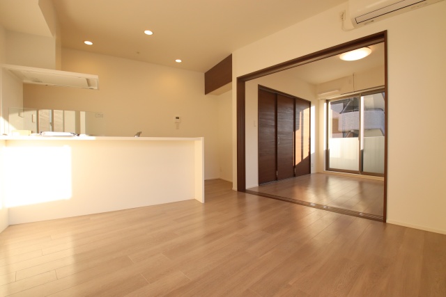 居室・リビング　※別室の参考写真の為、現況優先です。