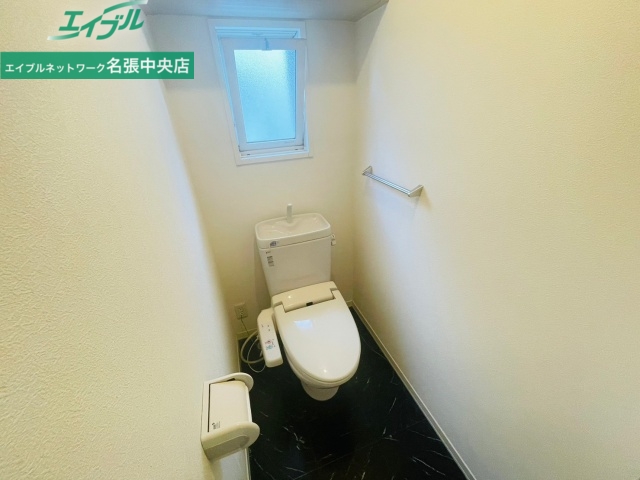 トイレ　反転タイプ参考写真