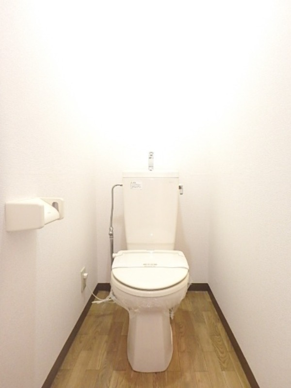 トイレ　図面と現状に相違がある場合には現状を優先．．．